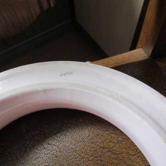 Verithin Lenwile Ardalt Pink Porcelain Flower Ring Centerpiece & Candle Holders - Picture 7 of 9